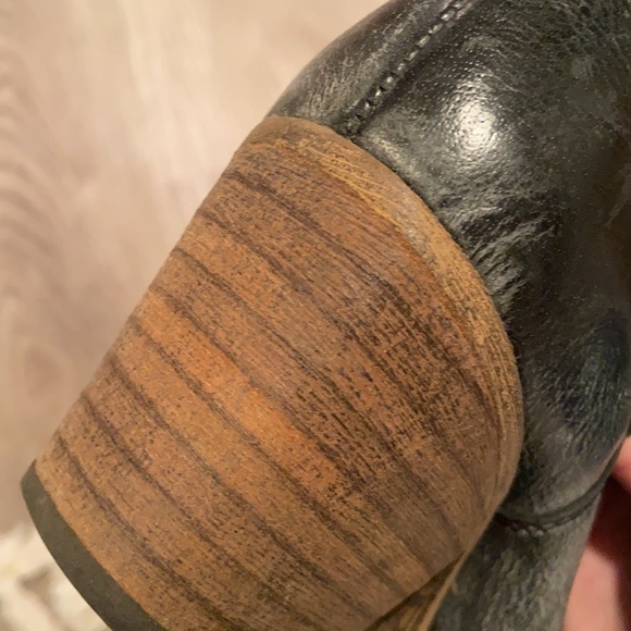 Dingo Grey Laser Cut Out Cowgirl Boots - Picture 6 of 7